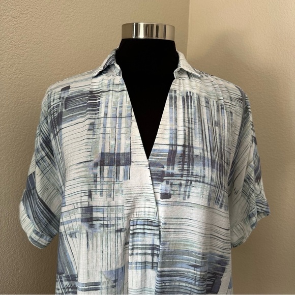 NIC+ZOE Short Dolman Sleeve V-neck Blue White Blouse - Picture 3 of 9